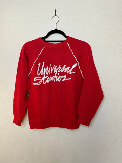 90’s Raglan Universal Studios Sweatshirt (Women’s M)