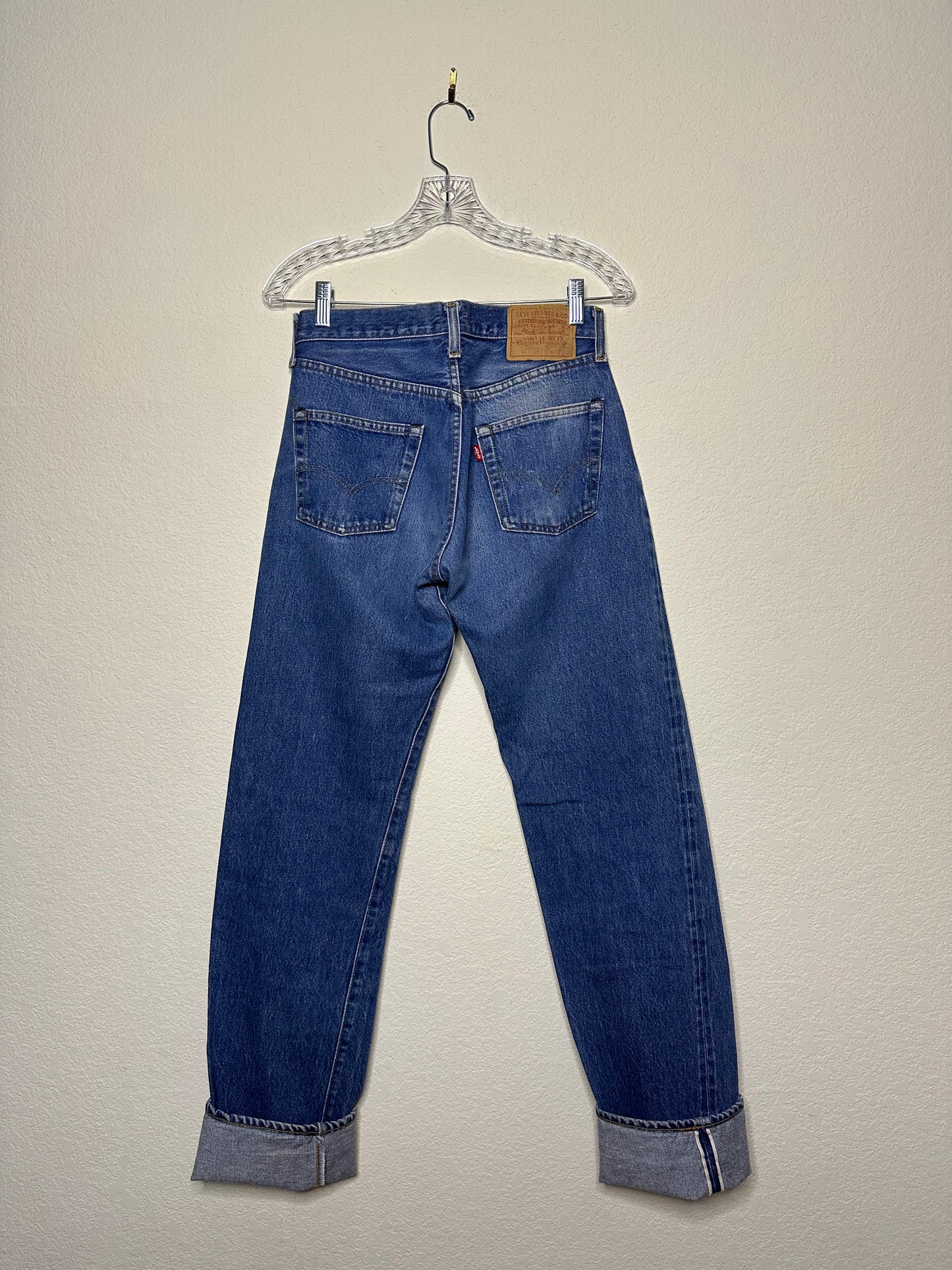 80’s Vintage LEVI’S 501 USA Redline Selvedge Jeans (28x34 / Modern 2/4)