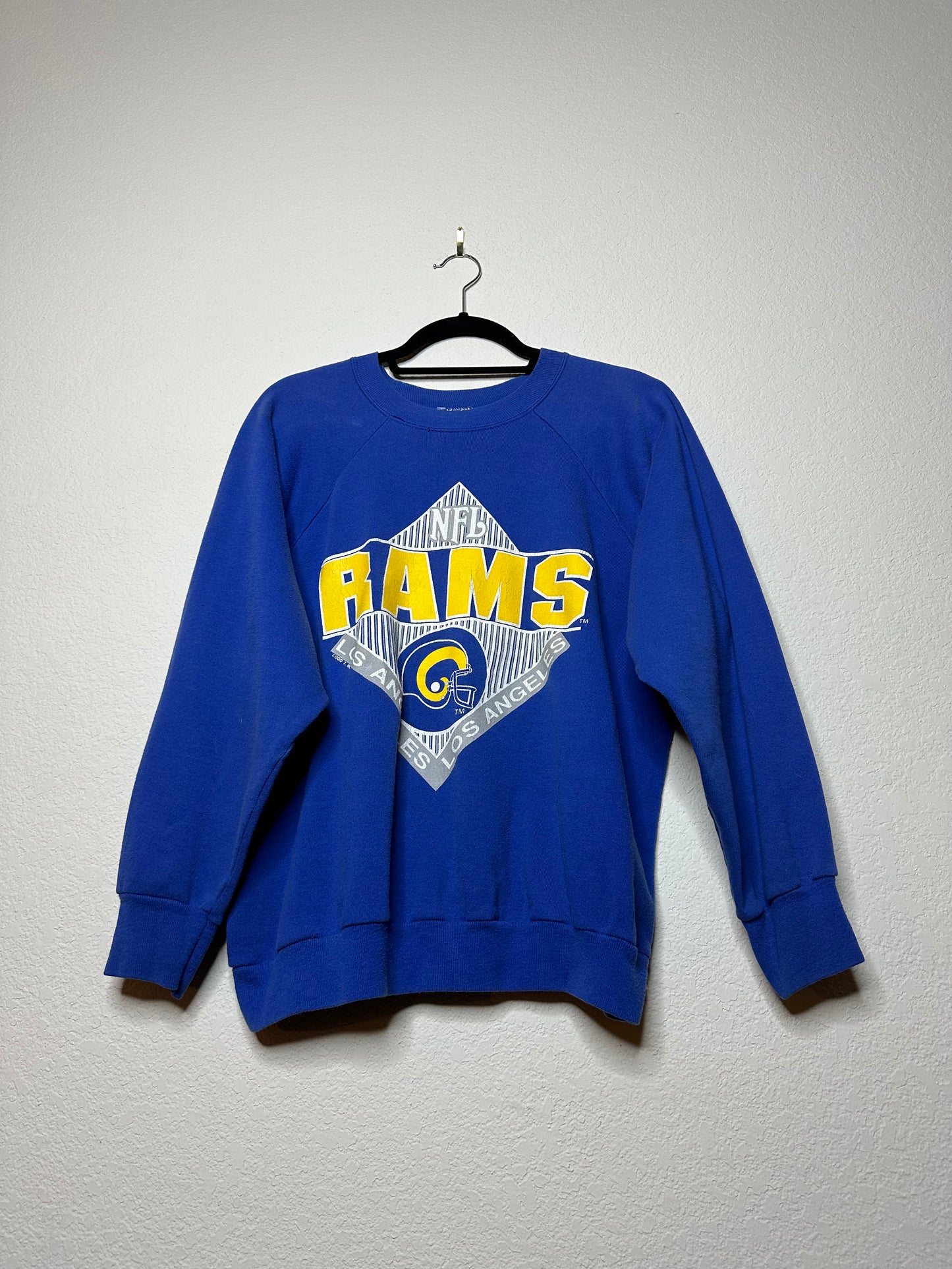 80’s LA Rams Raglan Sweatshirt (Unisex M/L)