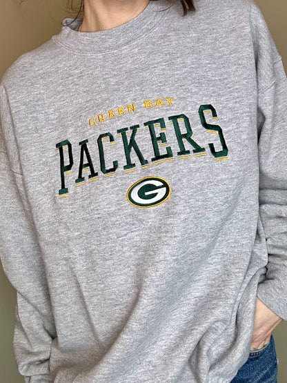 90’s Green Bay Packers Embroidered Sweatshirt (Unisex XL)