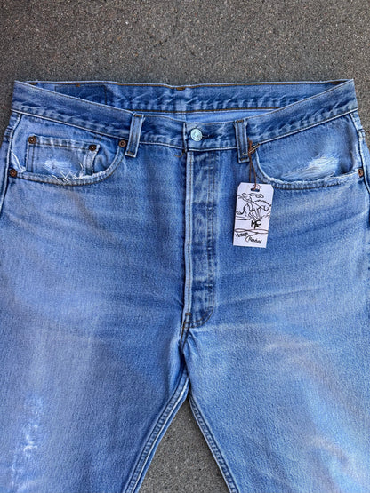 90’s Levi’s 501xx STF Sun Faded Light Denim Jeans USA (35x29/ Women’s 33)