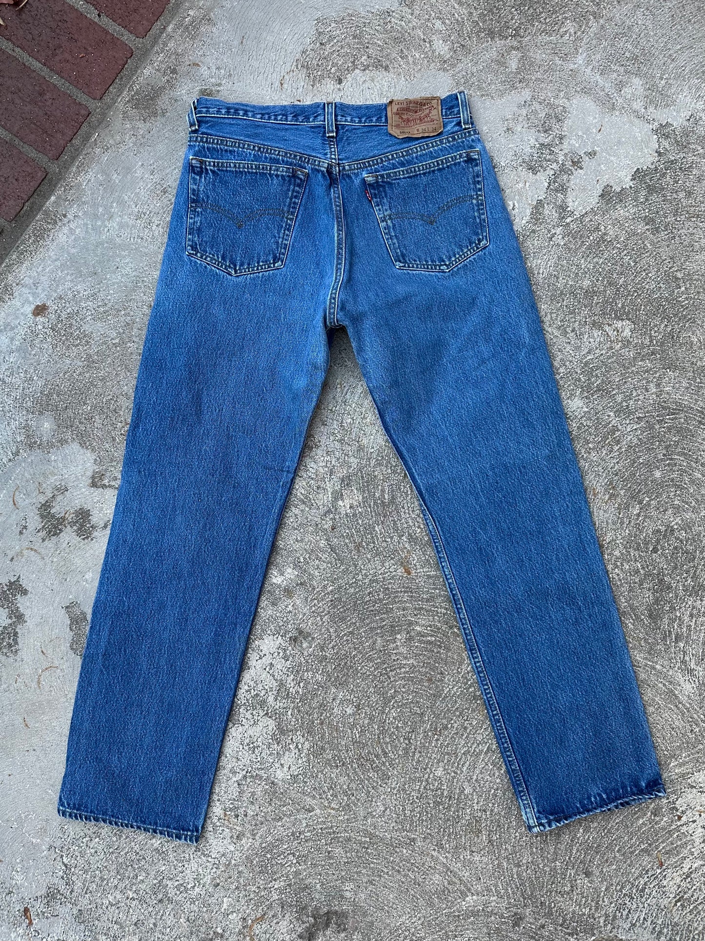 90’s Levi’s 501xx STF Denim Jeans USA (Men’s 31x30 / Women’s 29)