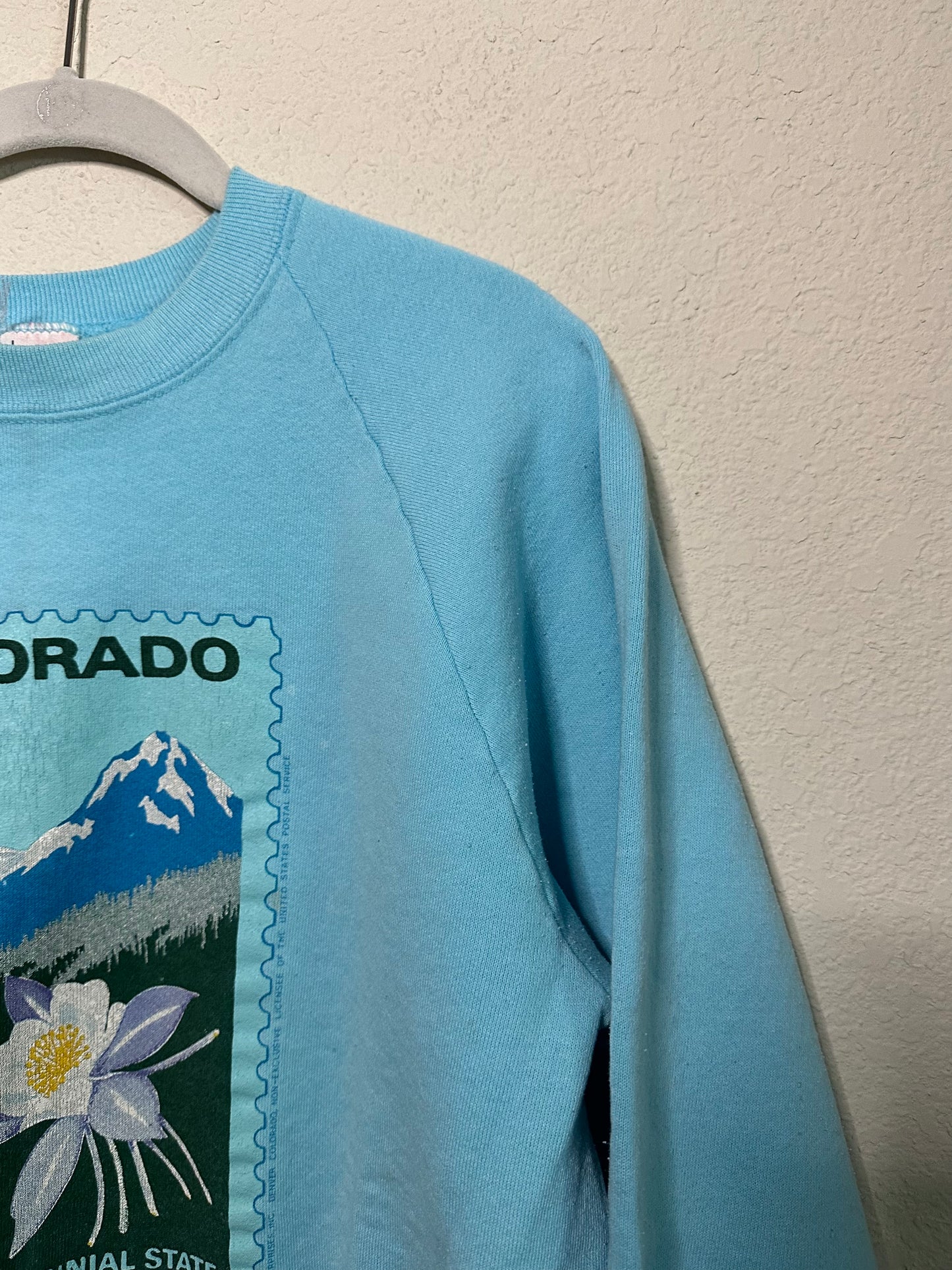 80’s Colorado Stamp Raglan USA Sweatshirt (Unisex L)