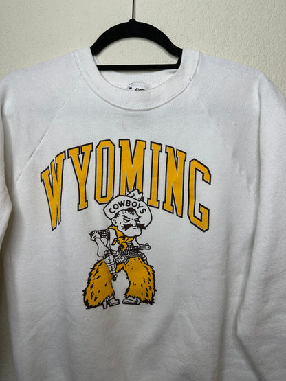 80’s Wyoming Cowboys Pistol Pete Raglan Sweatshirt (Women’s M)