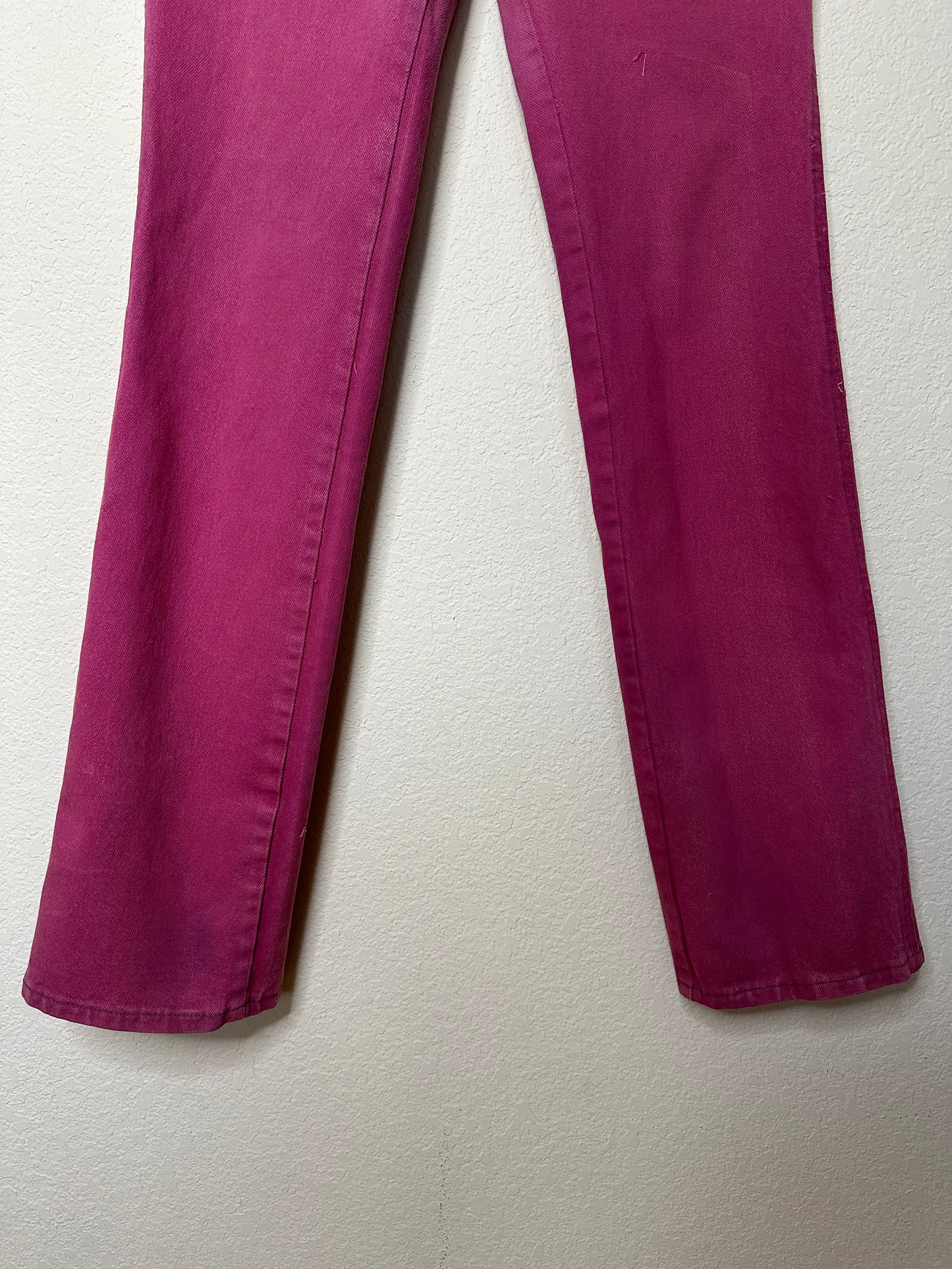 90’s Wrangler Slim Fit Mid-Rise Pink Western USA Jeans (26x32 / Modern 0)