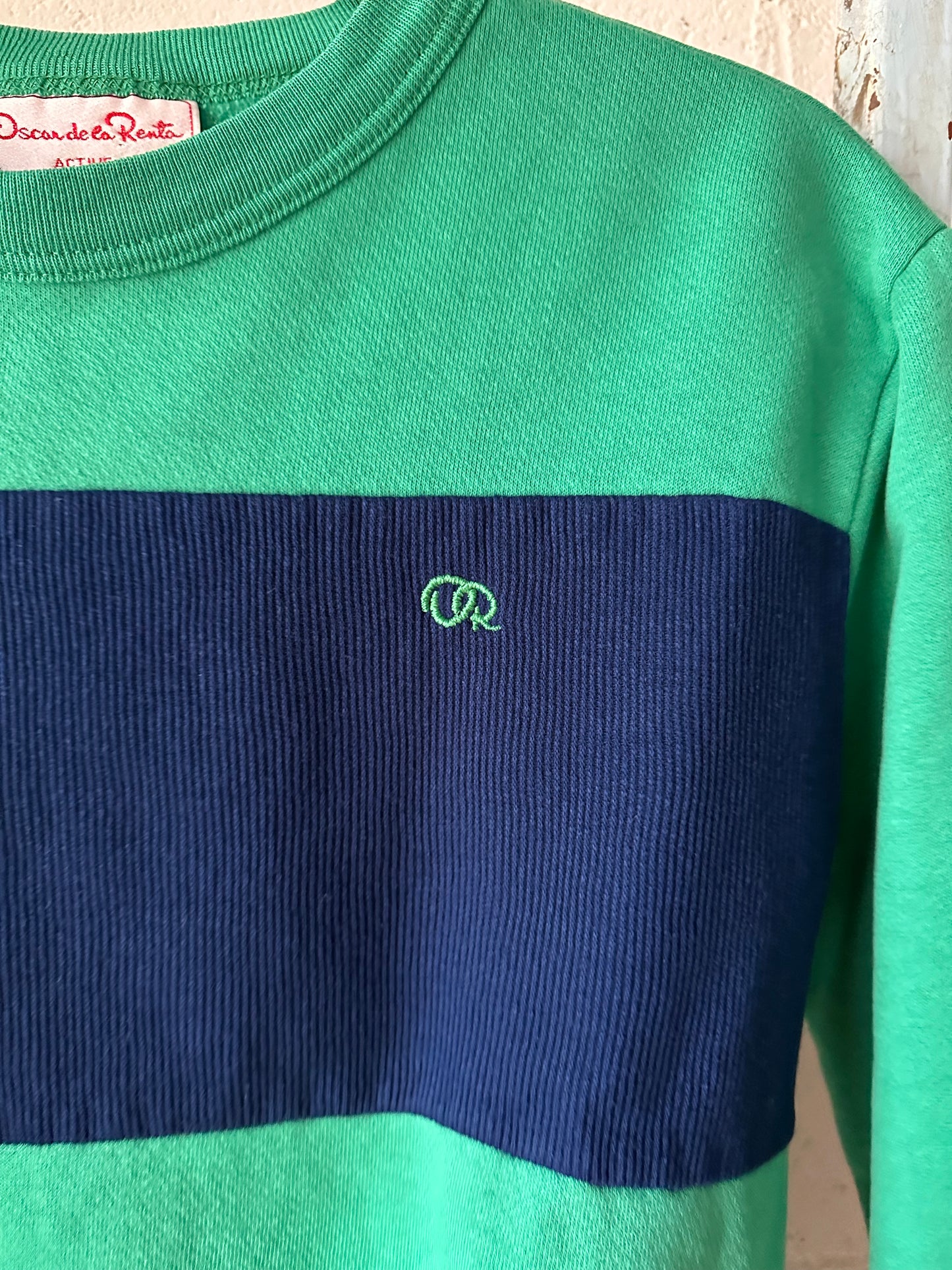 80’s Oscar de la Renta Monogramed Single Stitch Sweatshirt (Women’s S/M)