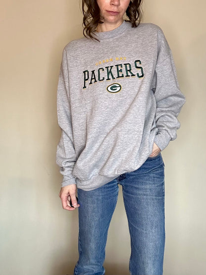 90’s Green Bay Packers Embroidered Sweatshirt (Unisex XL)