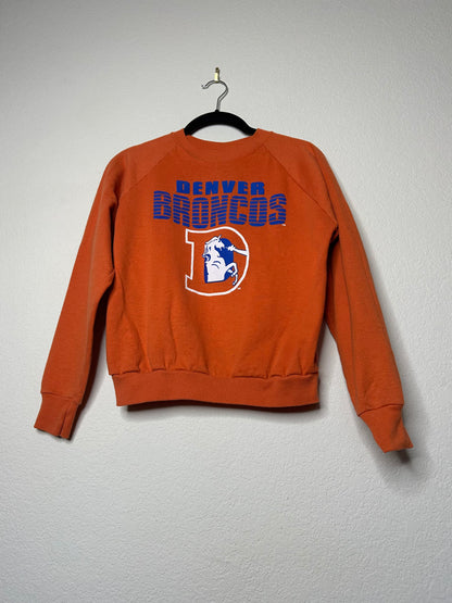 80’s Raglan Denver Broncos Crop Sweatshirt USA (Women’s XS)