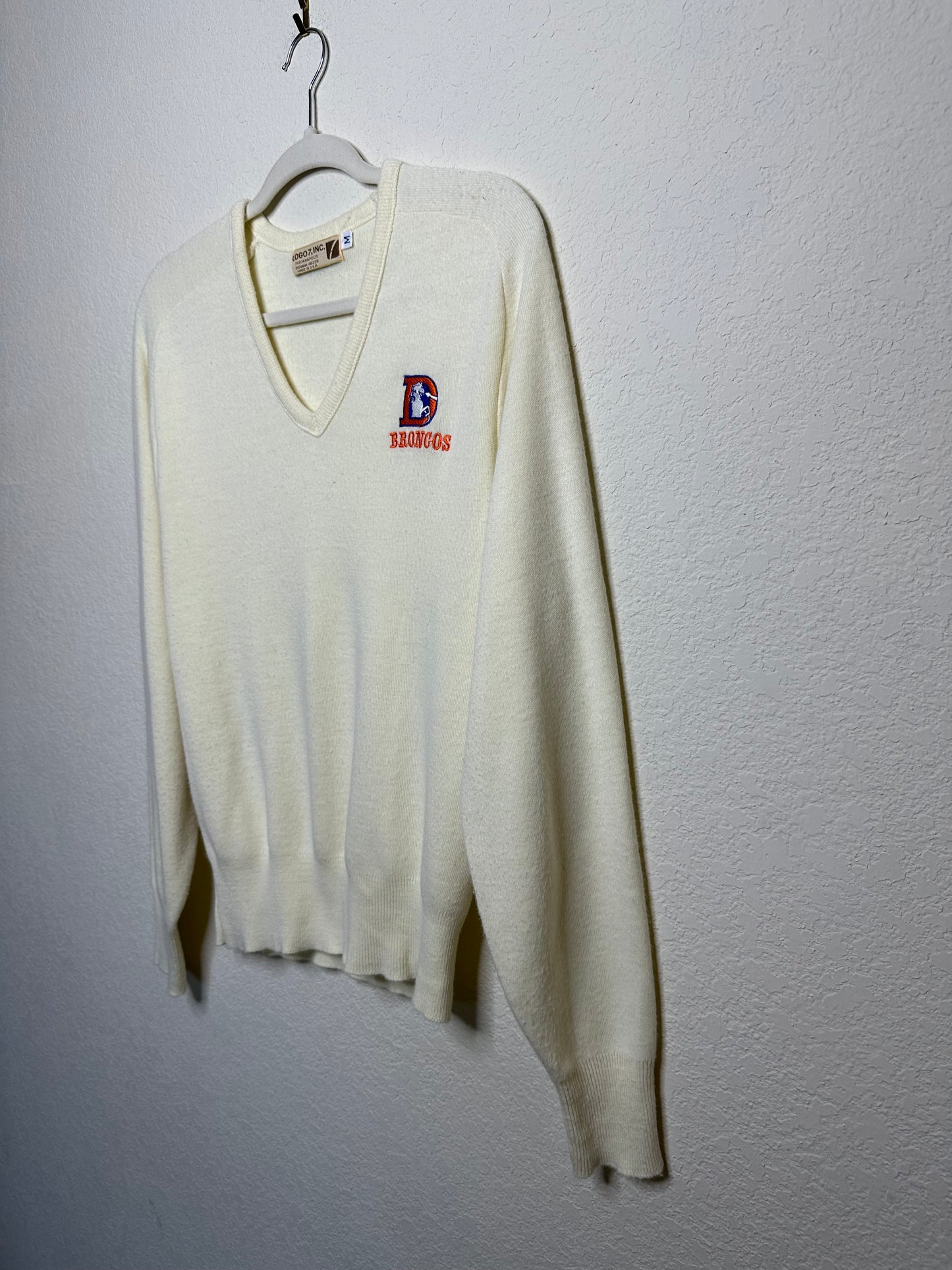 70's Denver Broncos V-Deck Embroidered Sweater USA (Unisex M)