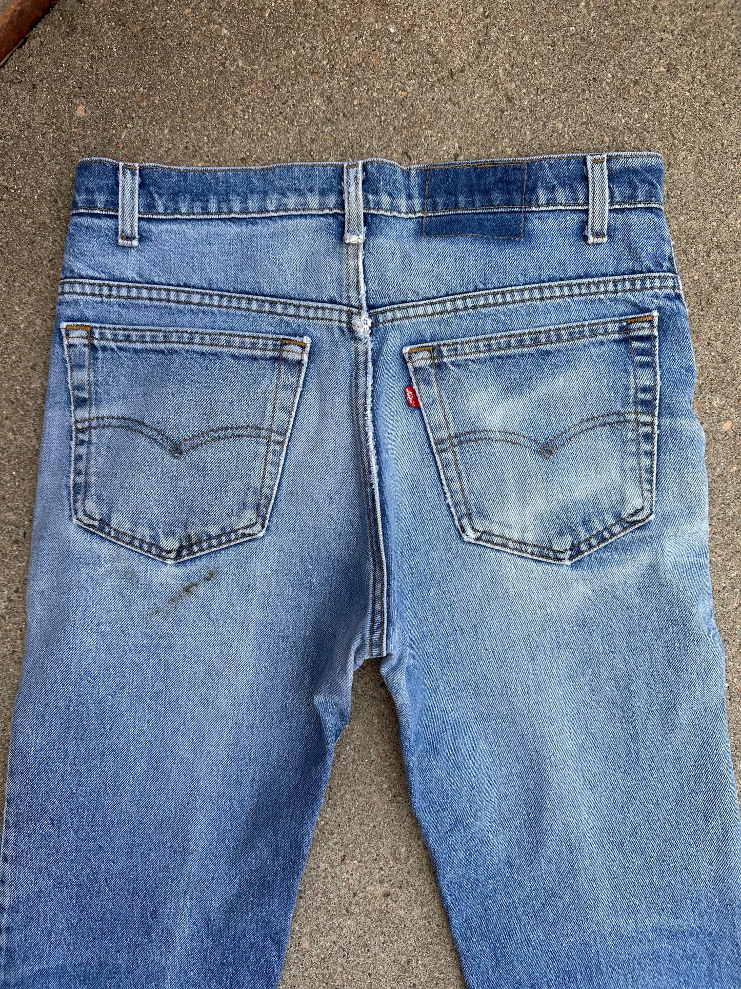 80’s Levi’s 517 Orange Tab Bootcut Denim Jeans USA (Men’s 32x33 / Women’s 30)