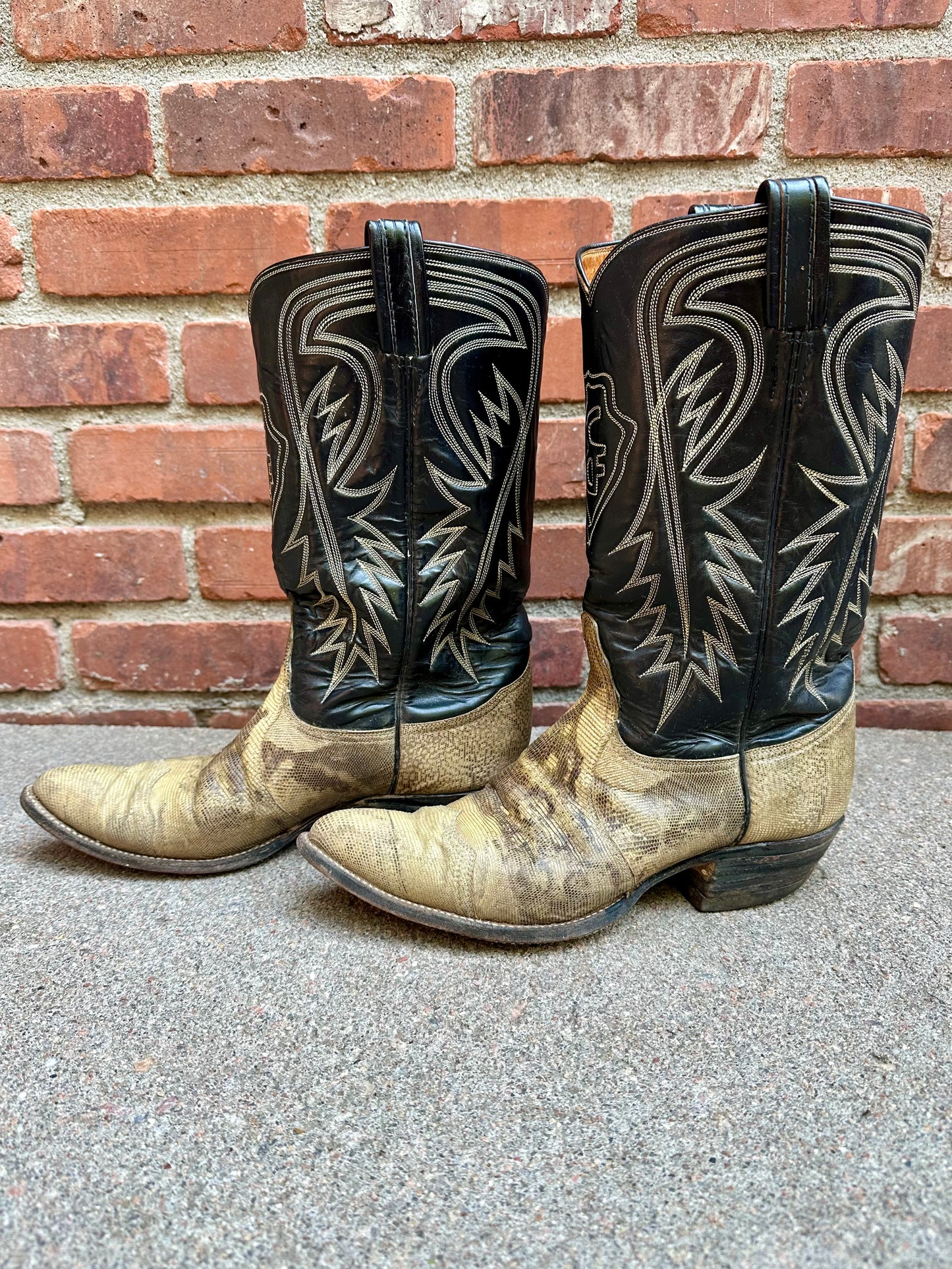 80’s Custom CFD Embroidered Tony Lama Exotic Cowboy Boots (Men’s 8.5/Women’s 10)