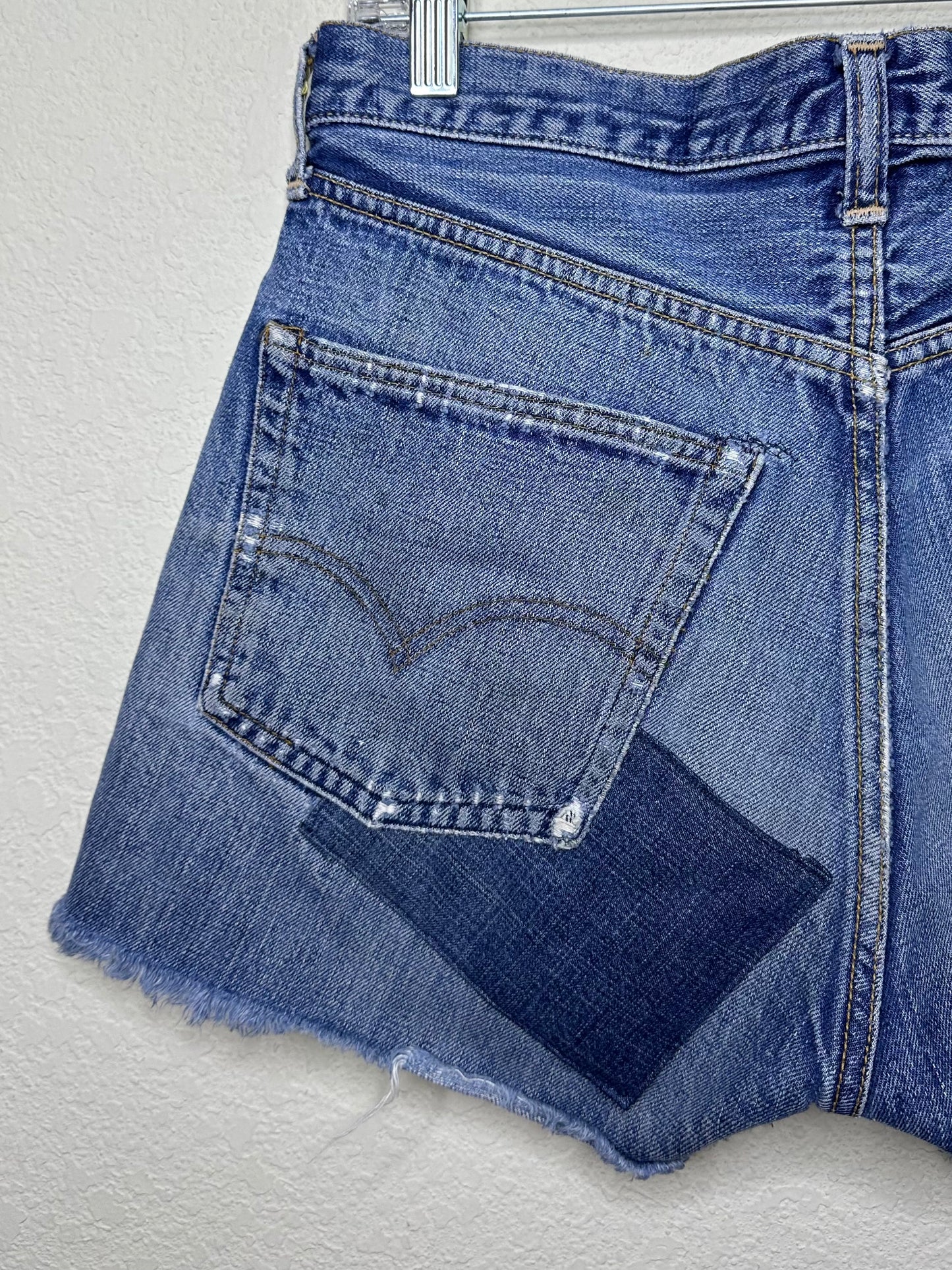 60’s LEVI’S BIG E Redline Selvedge Patchwork Denim Cutoff Shorts (Unisex 28/Modern 6)