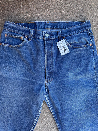 80’s Women’s Levi’s 501xx STF Raw Denim Jeans USA (34x31/ Women’s 32)
