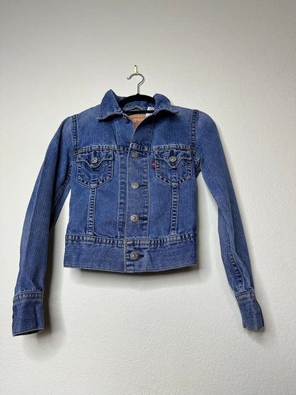 Y2K Levi’s Type 1 Iconic Denim Trucker Jacket (Women’s XS)