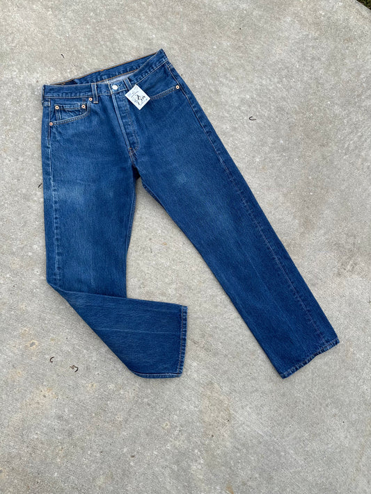 90’s Levi’s 501xx STF Denim Jeans USA (Men’s 29x30 / Women’s 27)