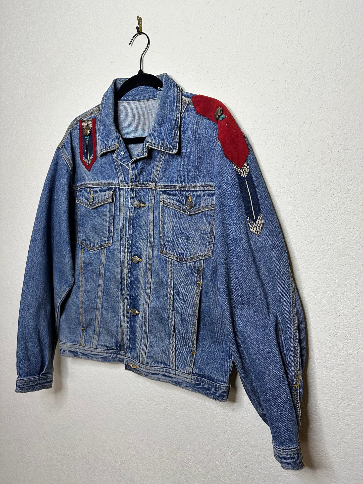 Vintage Sun Belt Patchwork Denim Trucker Jacket (Unisex L)