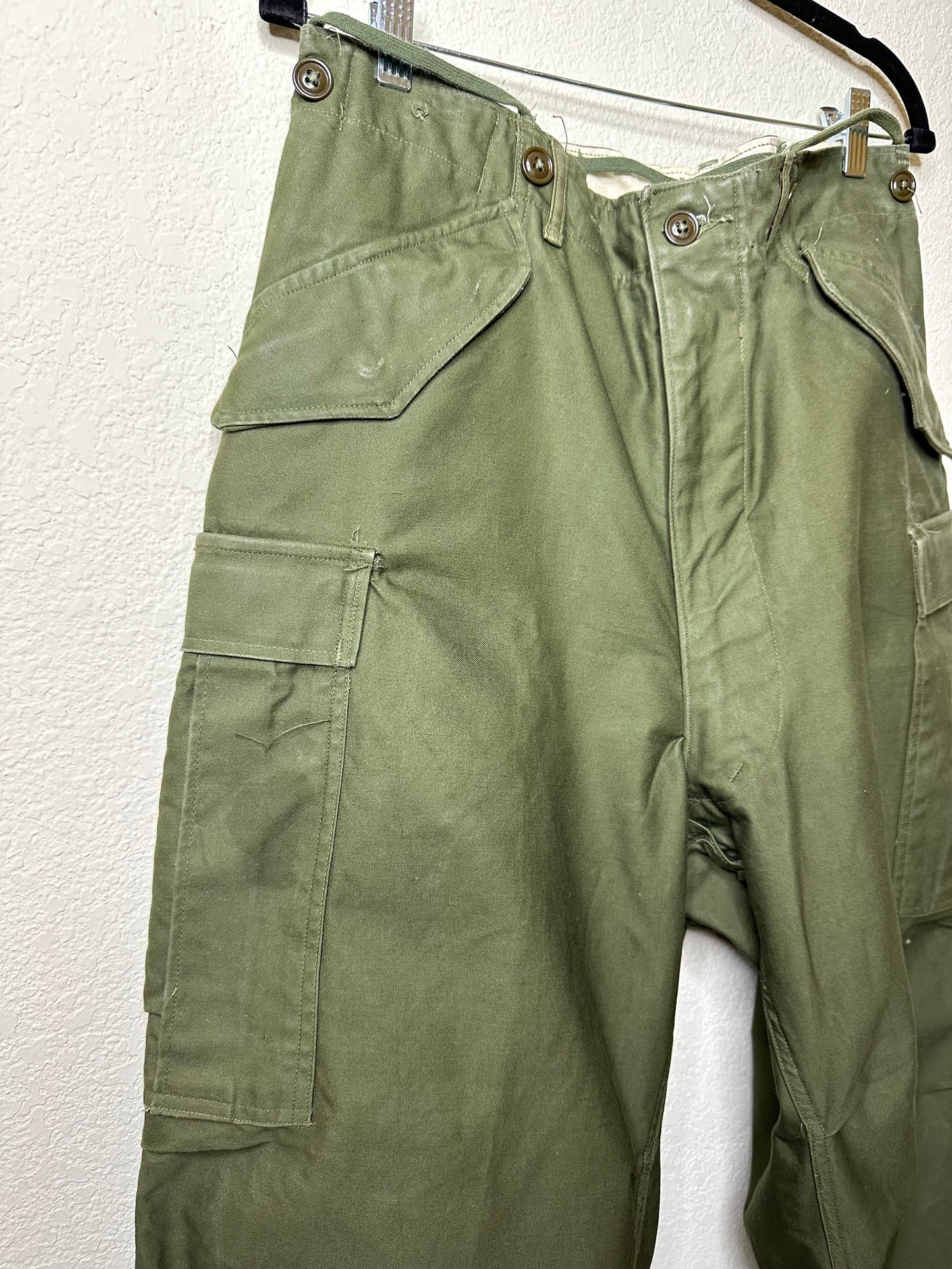 50’s US Military M-1951 Cotton OG Cargo Field Trousers (Men’s M)