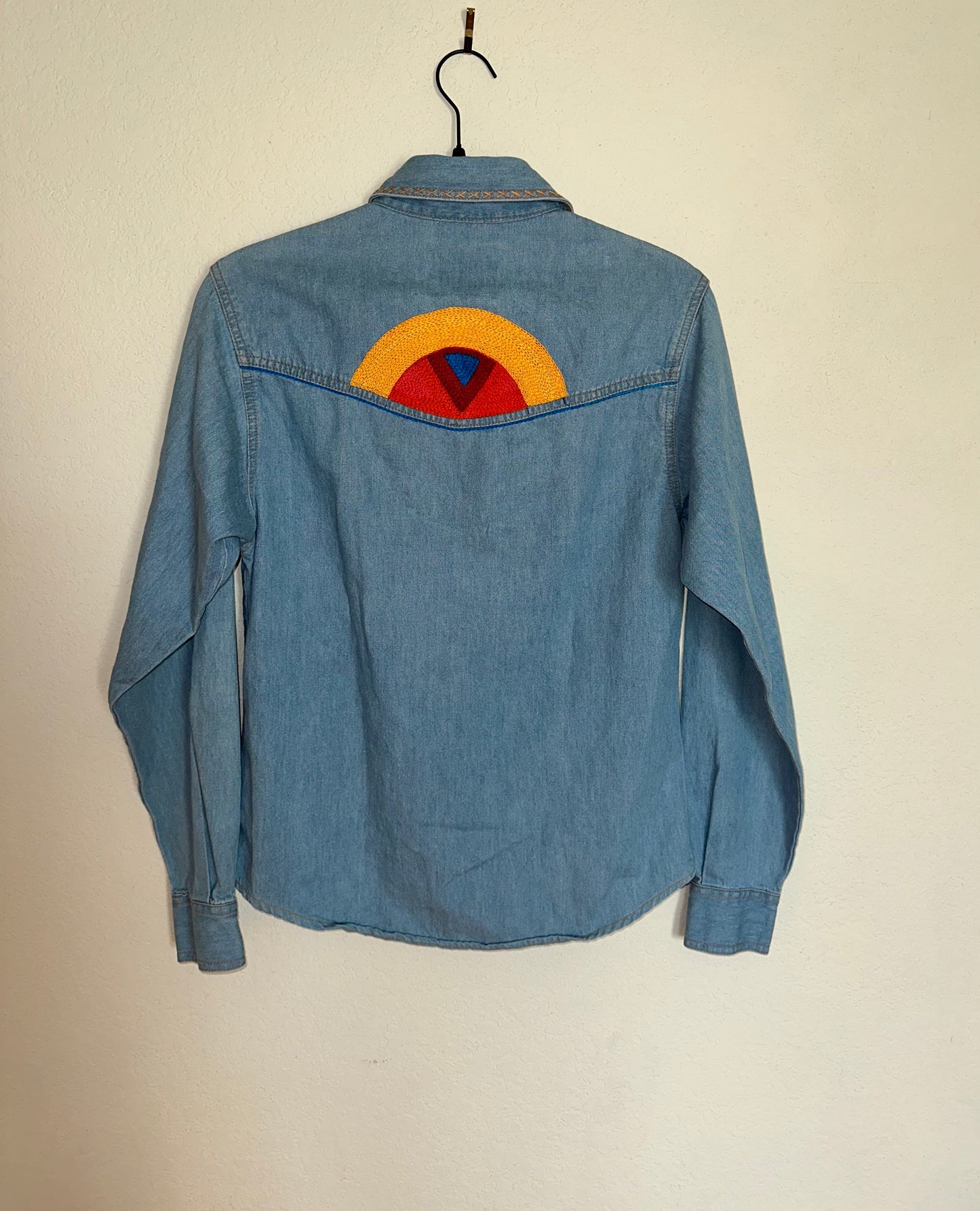 MCA VINTAGE REVIVAL: Vintage Wrangler Denim Pearl Snap - Hand Embroidered (Women’s XS/S)