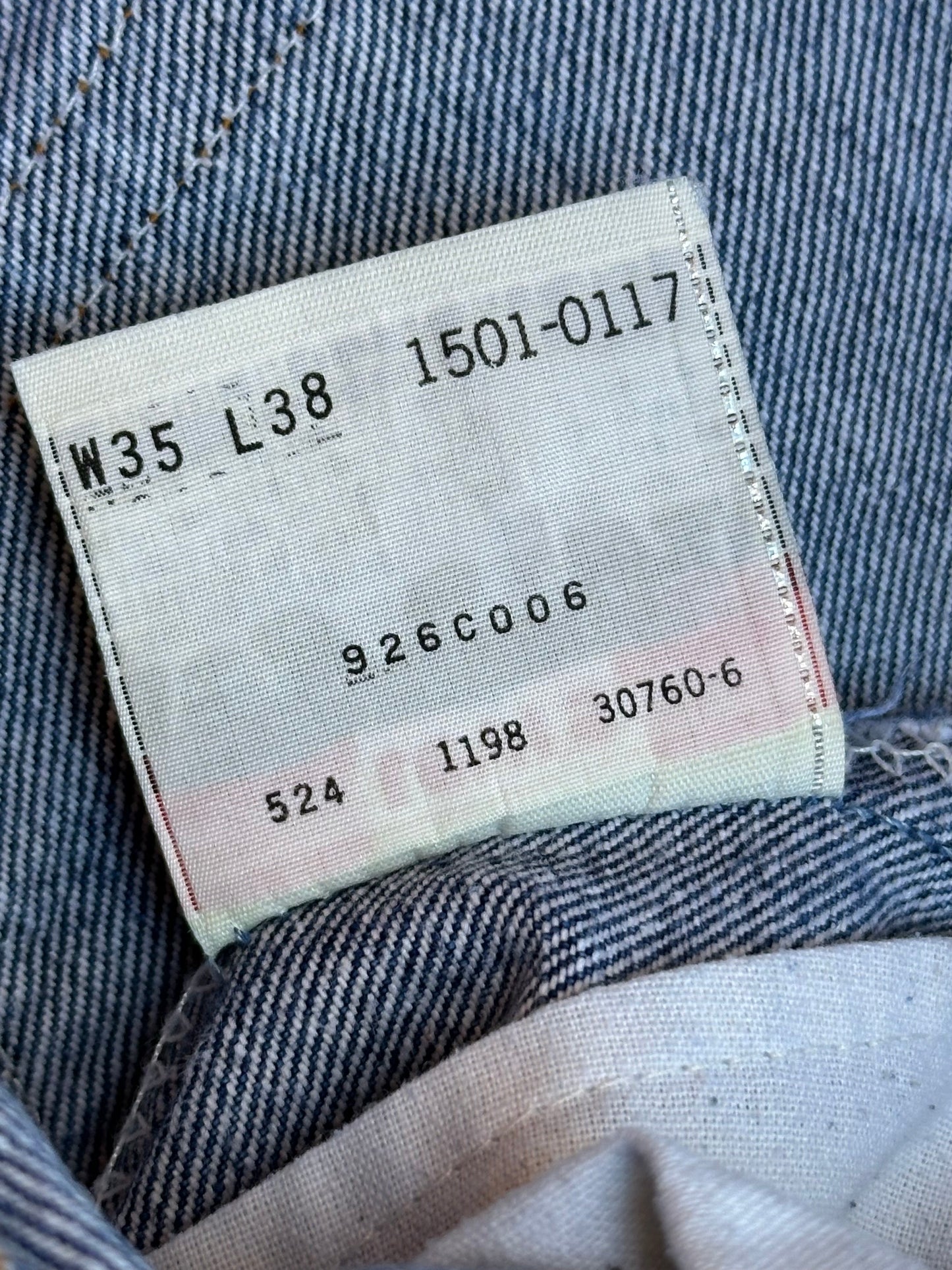 90’s Levi’s 501xx Denim Jeans USA (Men’s 33x34 / Women’s 32)