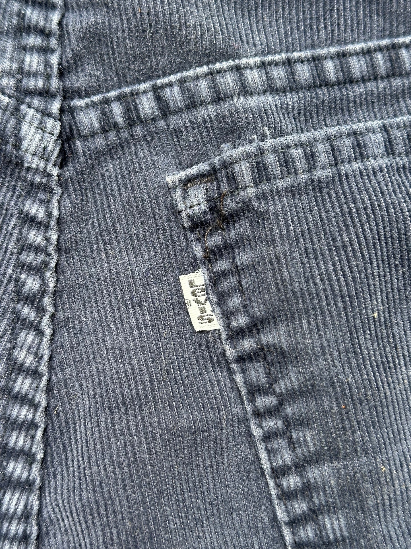 80’s Levi’s 519 “Californian” Corduroy White Tab Pants (30x 32)