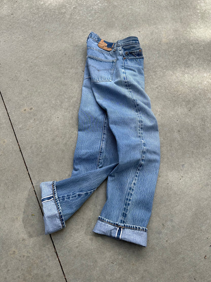 70’s Levi’s 501 Redline Selvedge #6 Jeans (28x30 / Modern 26)