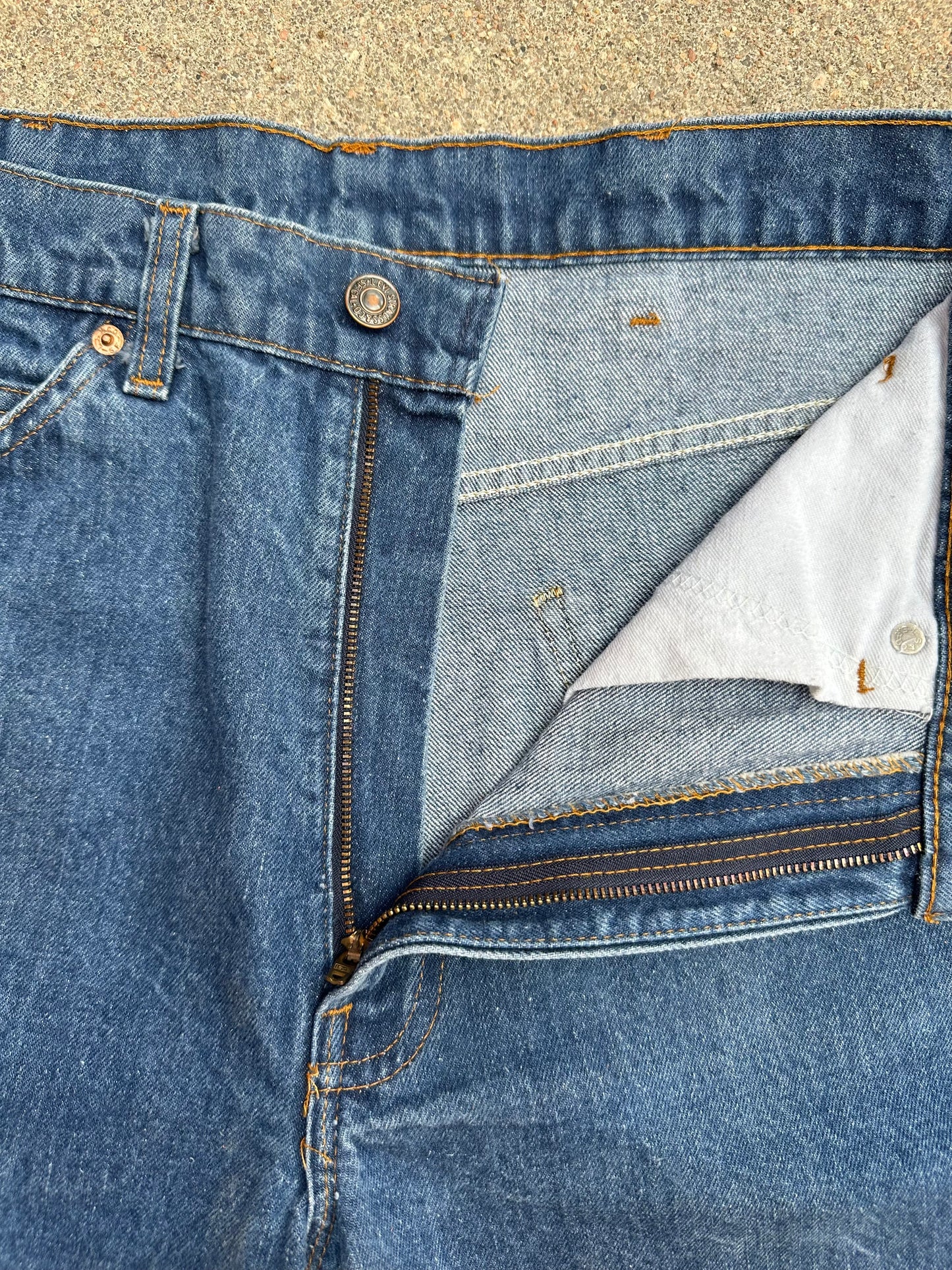 80’s Levi’s 517 Orange Tab USA Jeans (Men’s 34x31 / Women’s 32)