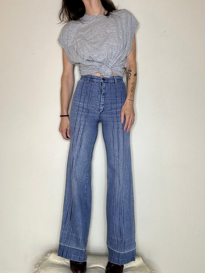 70’s Saddleback Bell Bottom Jeans (25/26 x 33 / 0/2/4)