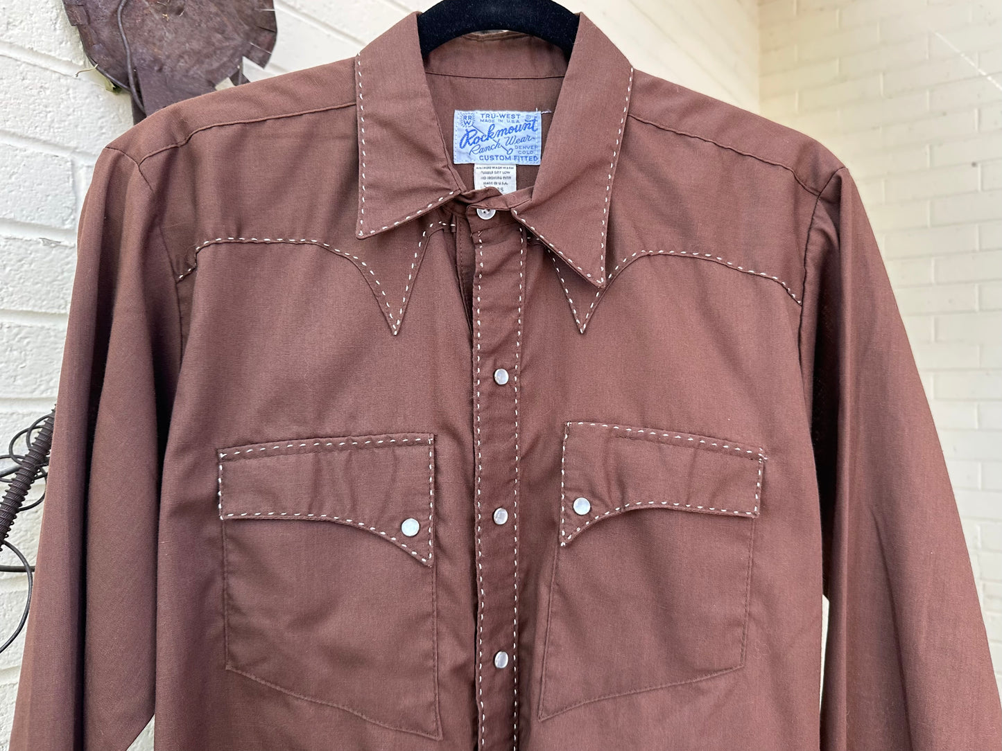 70’s Rockmount Ranchwear Shorthorn Saddle Stitch Pearl Snap Shirt (Unisex M)