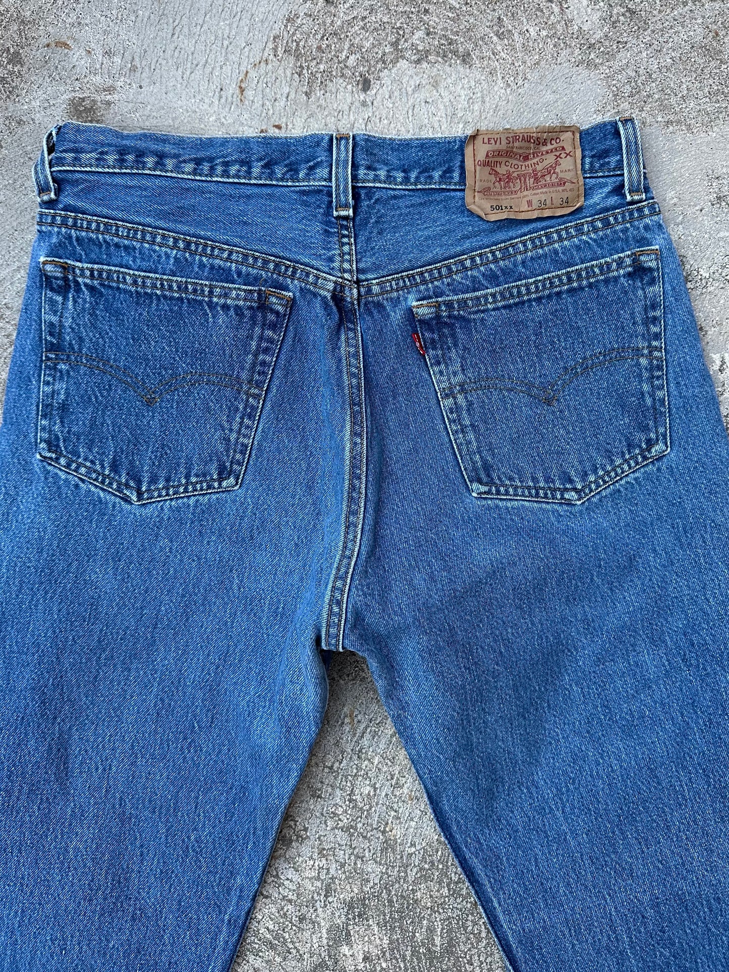 90’s Levi’s 501xx STF Denim Jeans USA (Men’s 31x30 / Women’s 29)