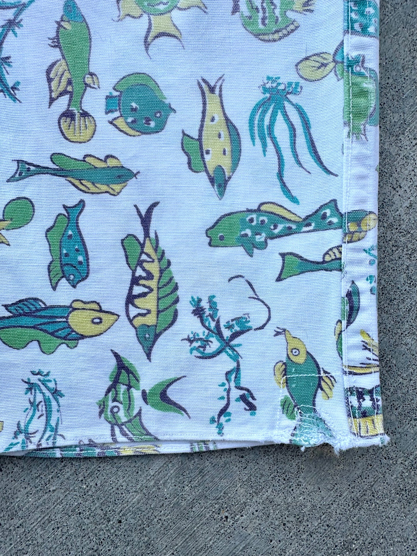 50’s Handmade Fish Printed Cotton Casual Shirt (Unisex S)