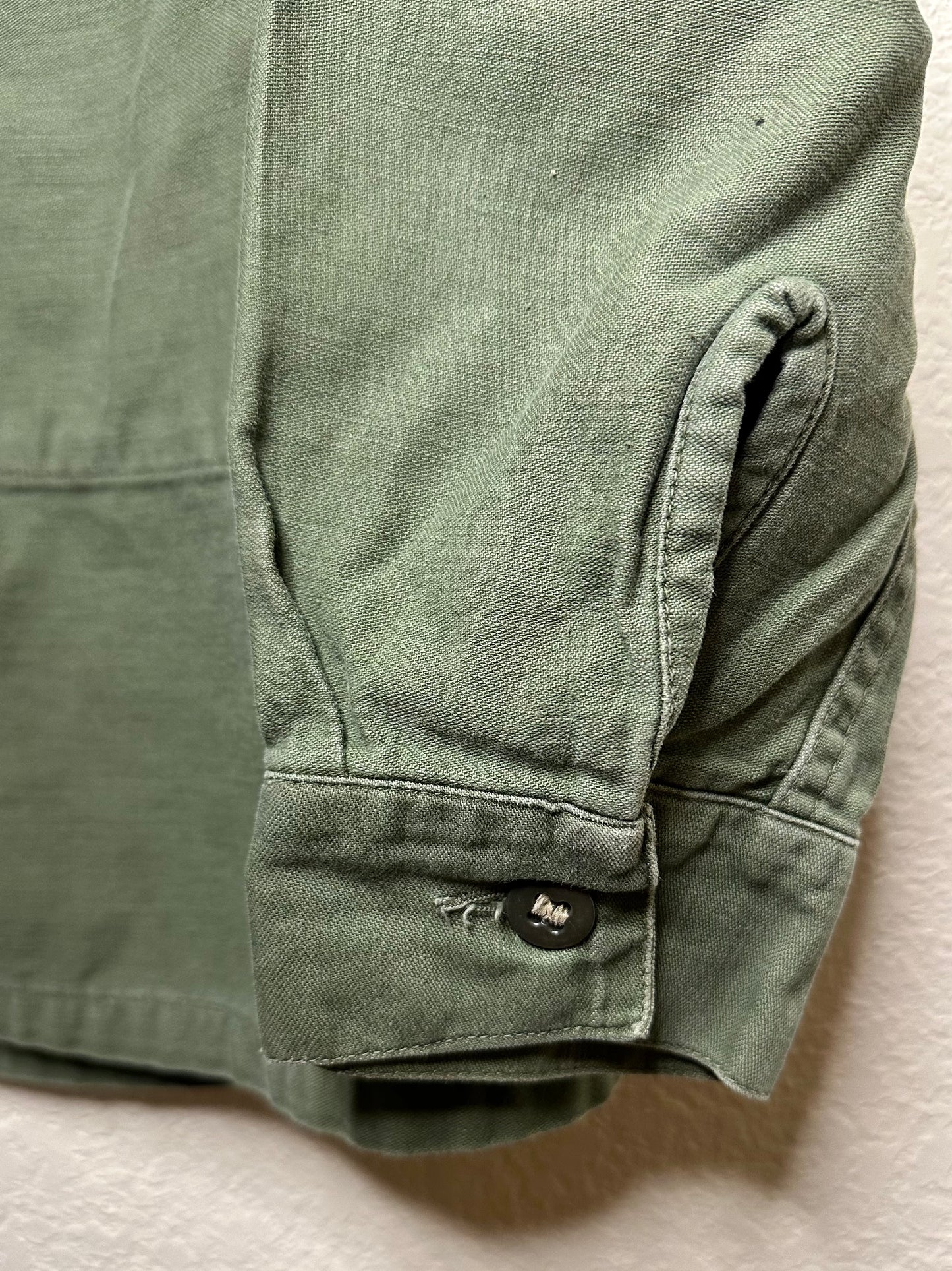 50’s Military P56 Cotton Sateen Utility Shirt OG107 (Unisex M)