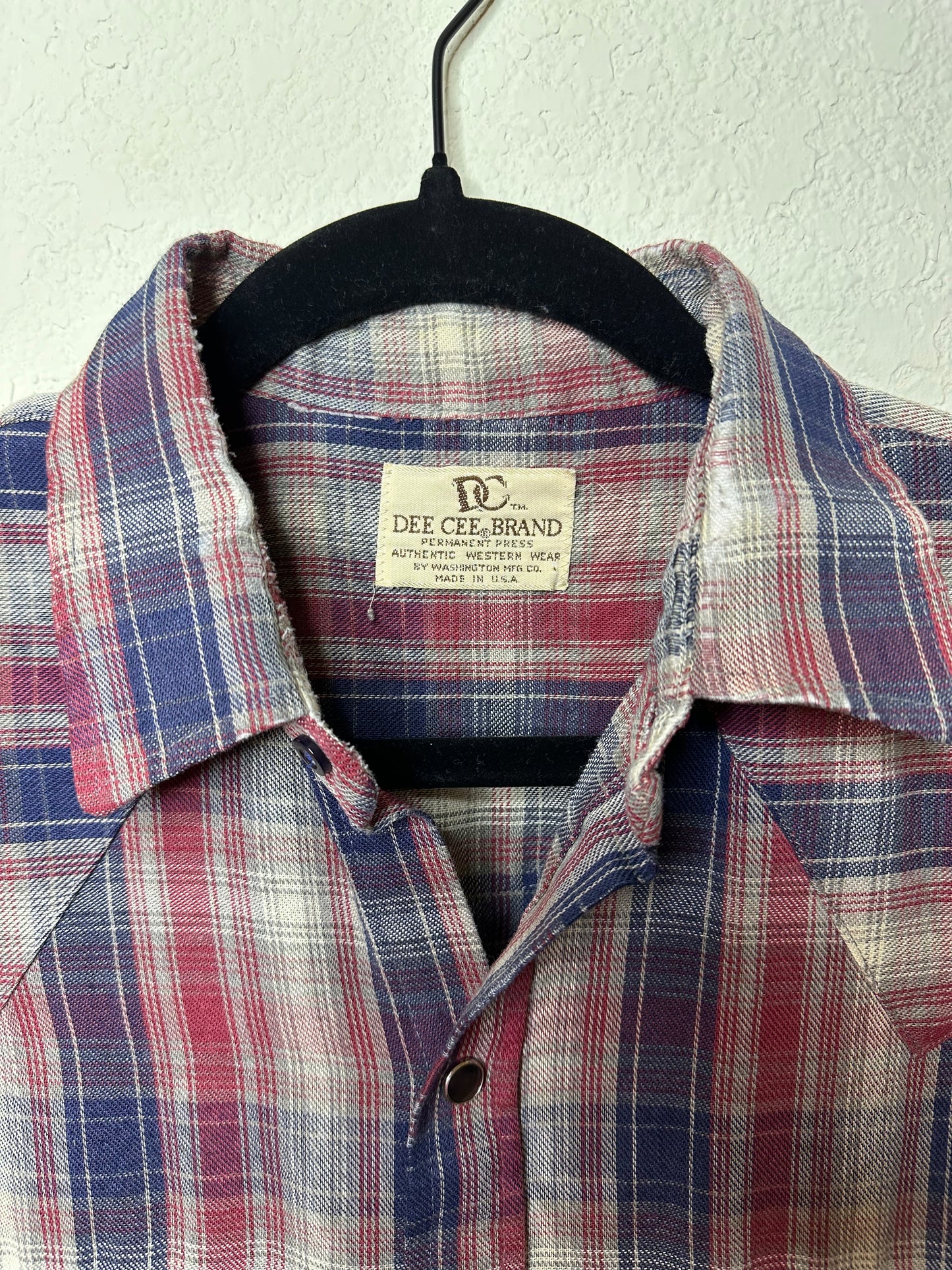 70’s Dee Cee Sawtooth Plaid Knit Western Pearl Snap Shirt (Unisex M)