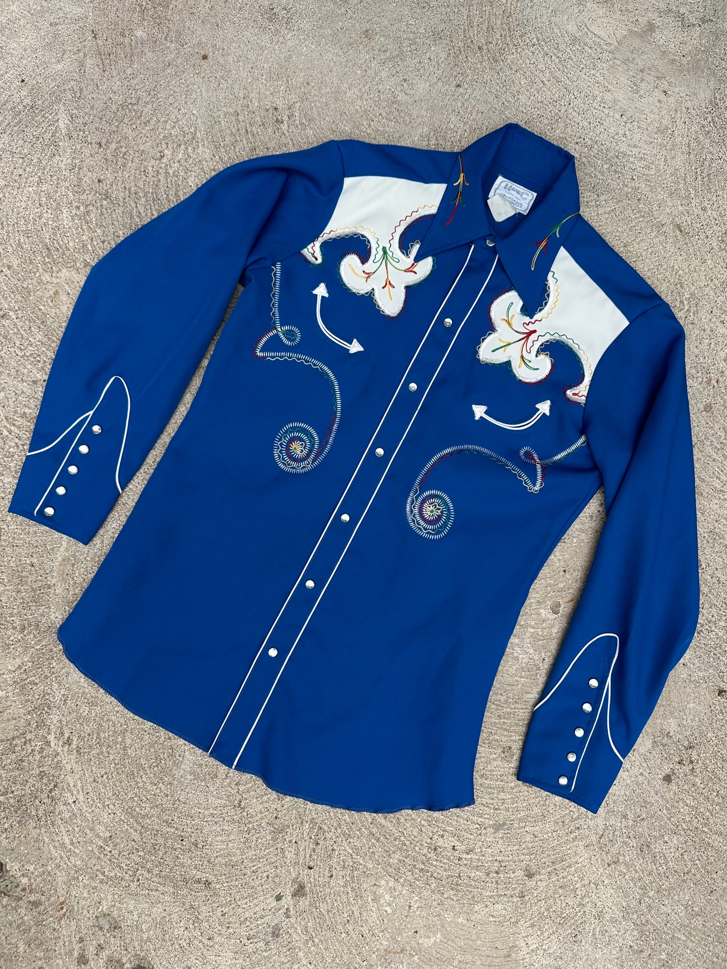 70’s H Bar C Ranchwear Roy Rogers Arrowhead Embroidered Pearl Snap Shirt (Unisex L)