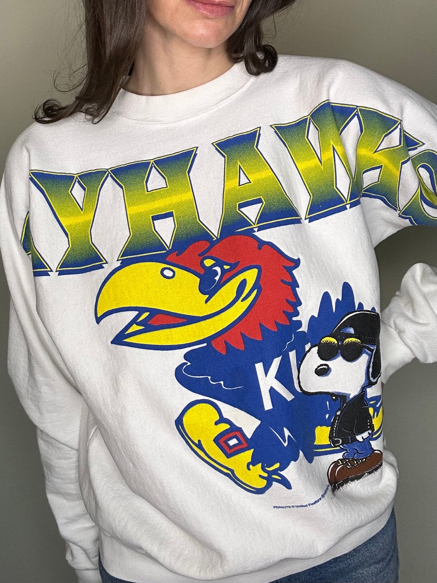 Rare 90’s University of Kansas Snoopy Jayhawks Raglan Sweatshirt (Unisex L)