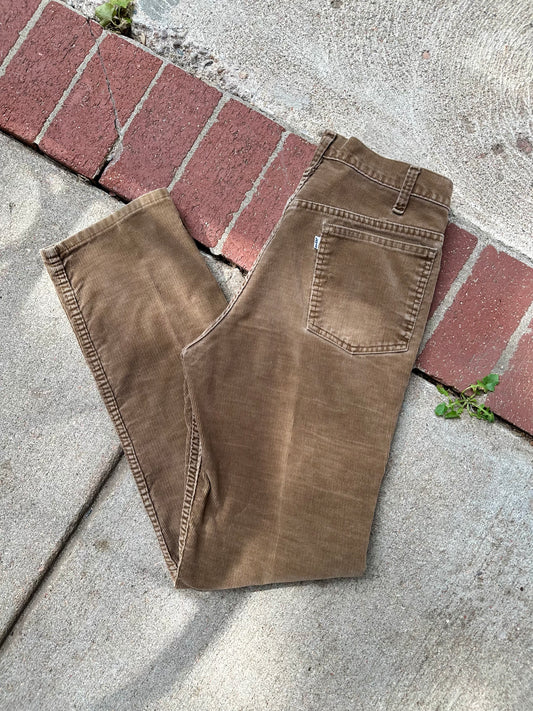 80’s Levi’s 519 “Californian” Corduroy White Tab Pants (Men’s 32/ Women’s 30)