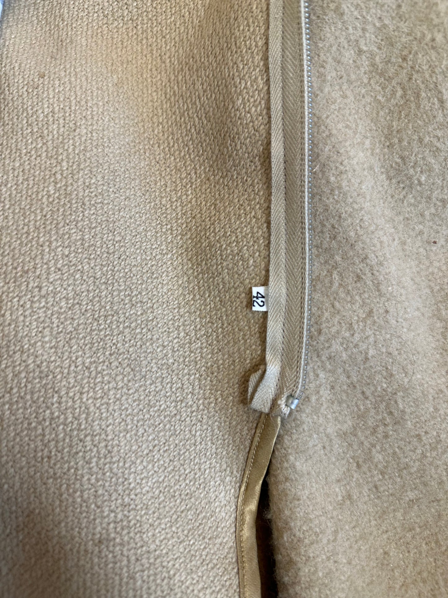 80’s Burberry Nova Check Lined Trench Coat w/ Zip-Out Liner (Men’s 42)