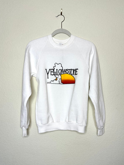 80’s Yellowstone National Park Raglan Sweatshirt (Women’s XS/S)