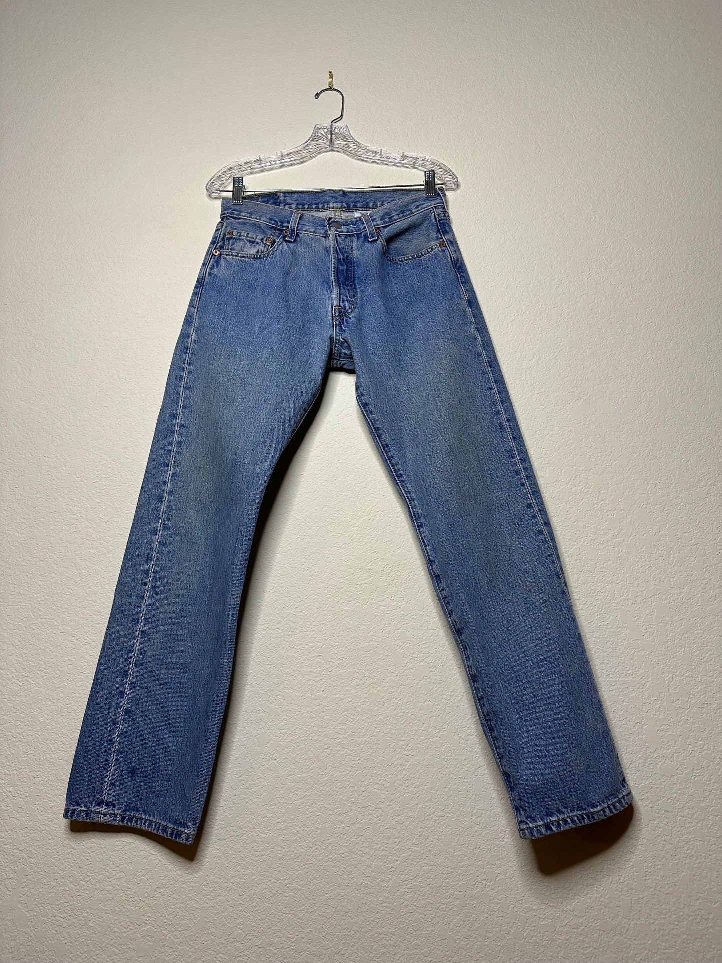 ‘00’s Levi’s 501 Mid-High Rise Jeans (Modern 2)