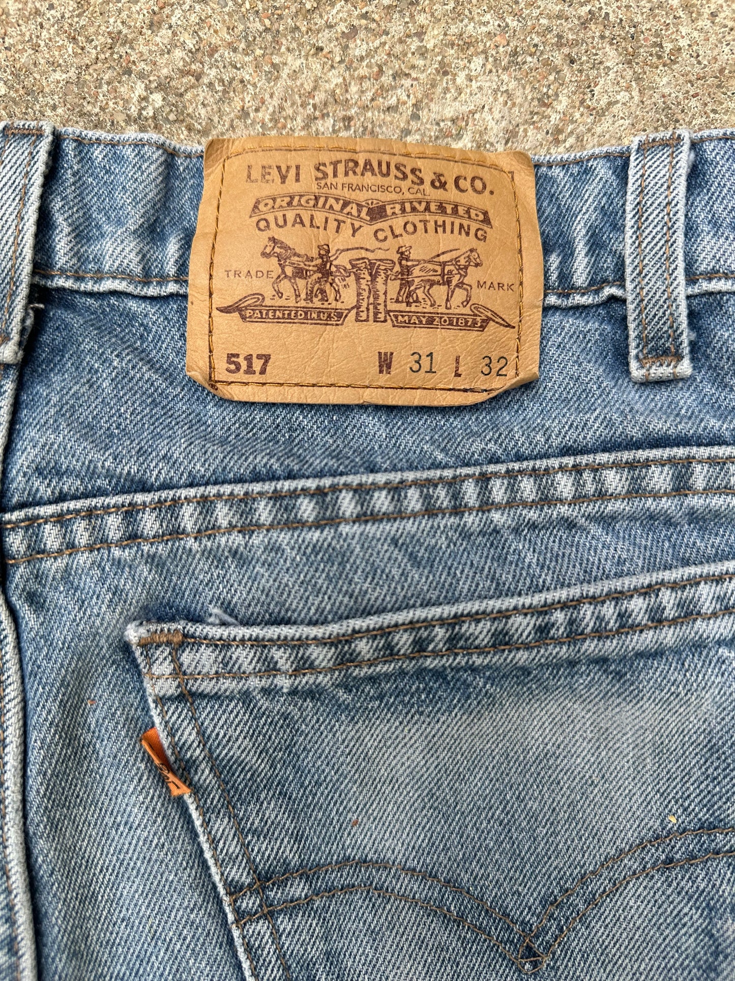 90’s Levi’s 517 Orange Tab Bootcut USA Jeans (Men’s 28x31/ Women’s 26)