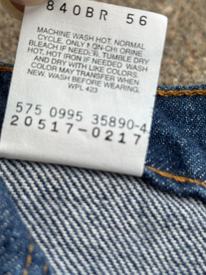 90’s Levi’s 517 Orange Tab USA Jeans (Men’s 34x30 / Women’s 32)