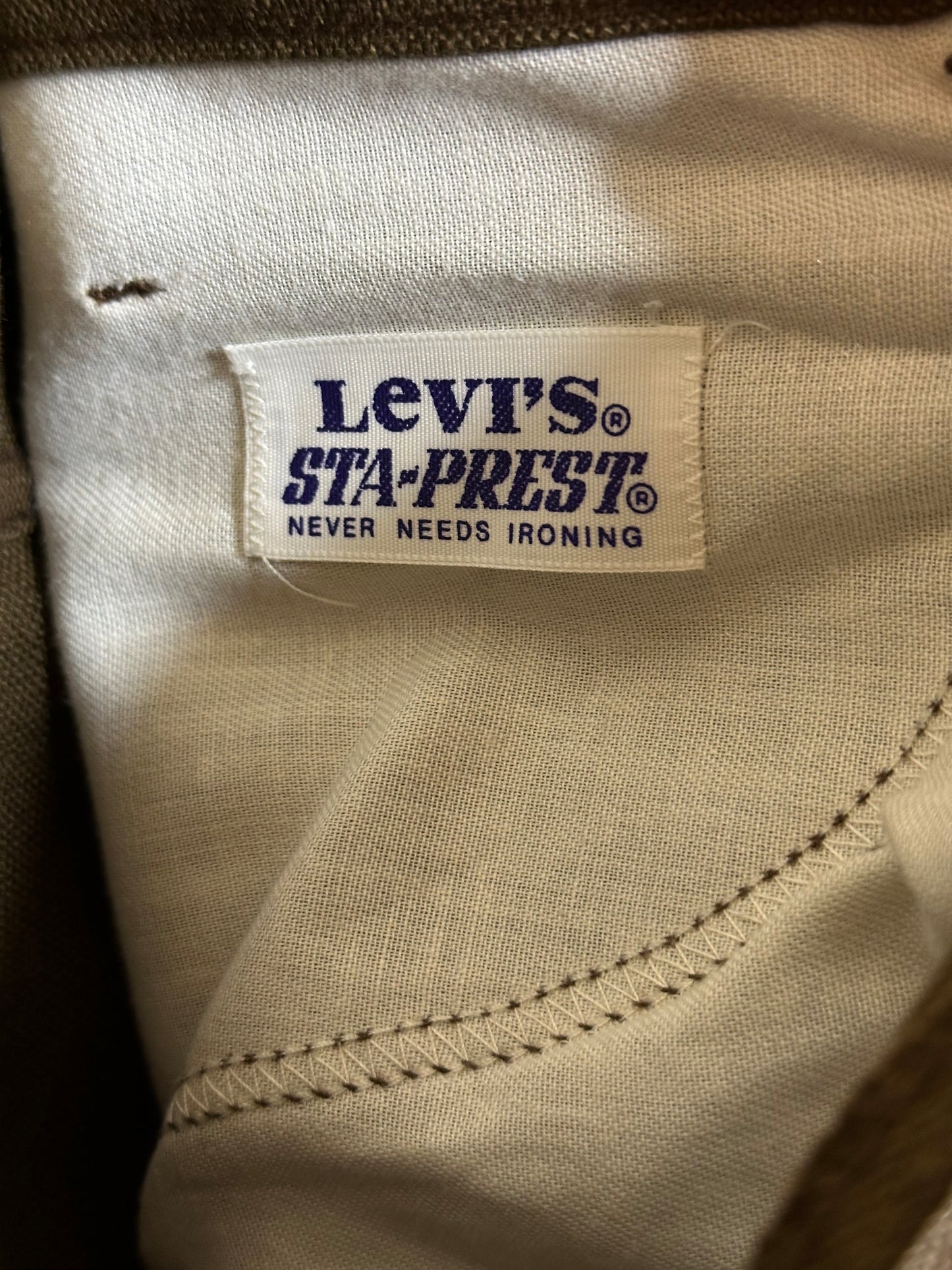 80’s Levi’s 517 Twill Brown Bootcut Pants (Men’s 34 / Women’s 32)