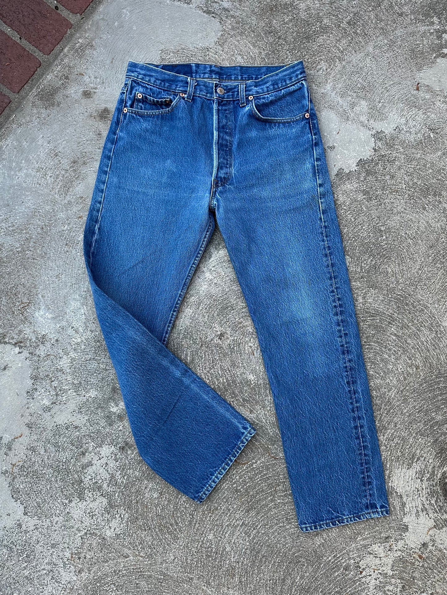 80’s Levi’s 501xx STF Raw Denim Jeans USA (Men’s 31x30 / Women’s 29)