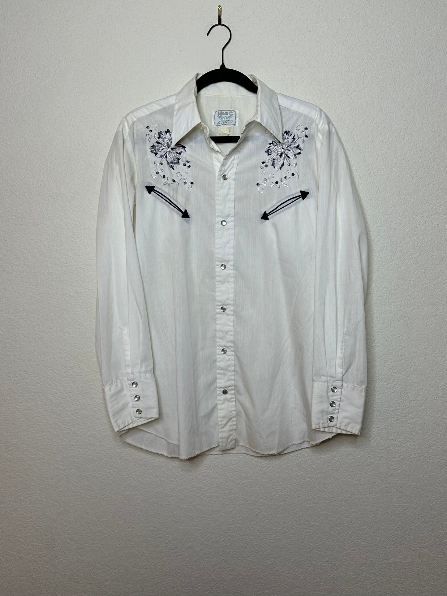 70’s H Bar C Ranchwear Embroidered Western Pearl Snap Shirt (Unisex L)