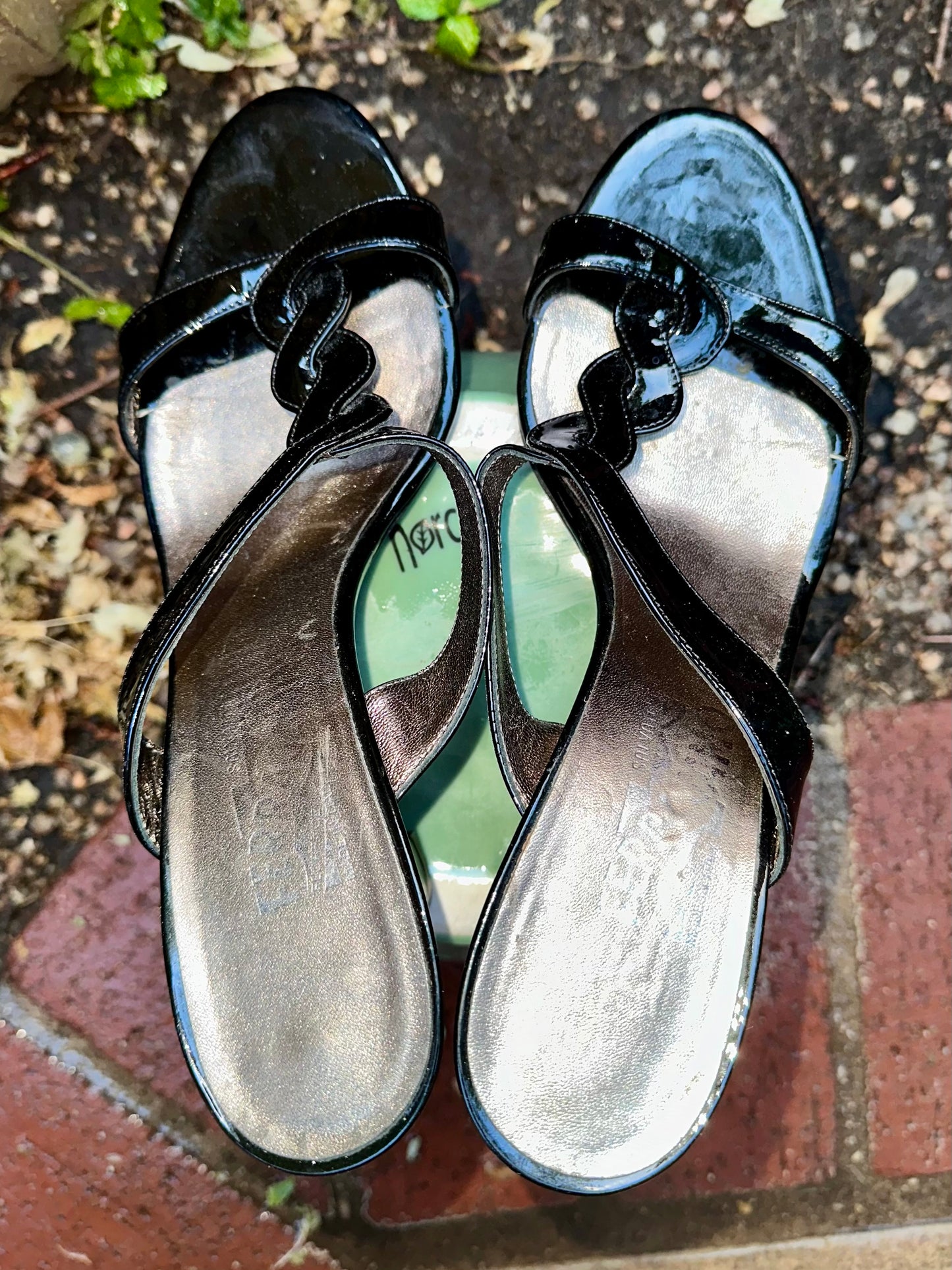 Vintage Ferragamo Braided Patent Leather Block Heel Sandals (8/8.5)