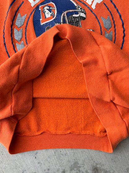 80’s Champion Denver Broncos Raglan Oversize Sweatshirt (Unisex M)