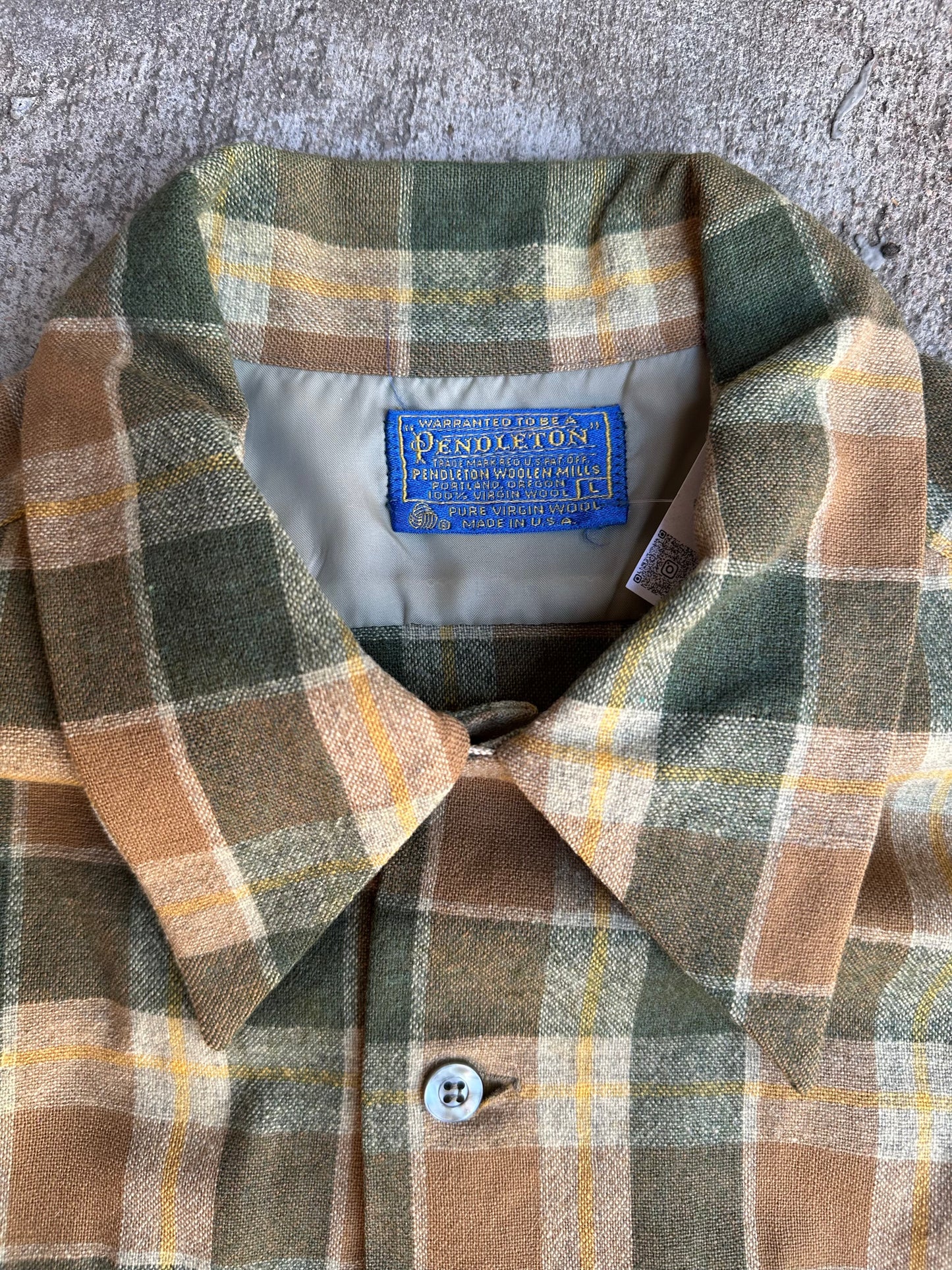 70’s Pendleton Loop Collar Plaid Wool Board Shirt (Men’s L)